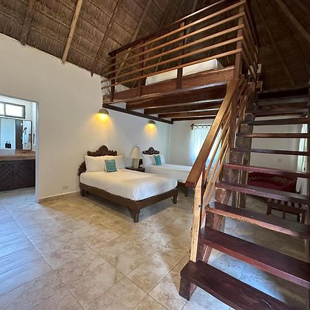 Na Balam Hotel Isla Mujeres Kültér fotó